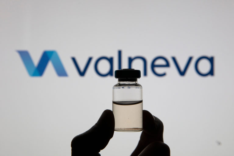 ΕΕ:Η Επιτροπή εγκρίνει τη σύμβαση με τη Valneva για την εξασφάλιση ενός νέου πιθανού εμβολίου