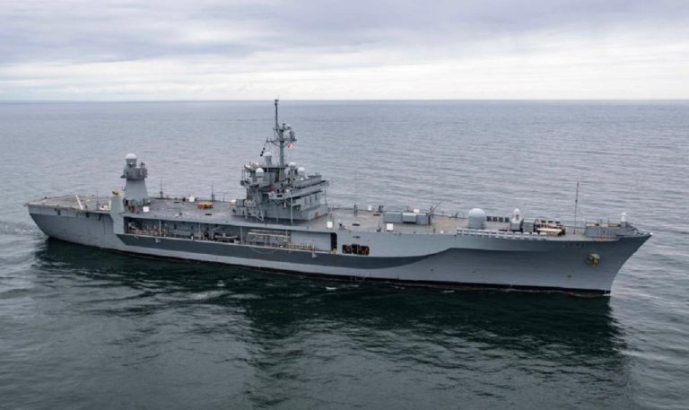 Προς τη Μαύρη θάλασσα πλέει η ναυαρχίδα του 6ου αμερικανικού στόλου
