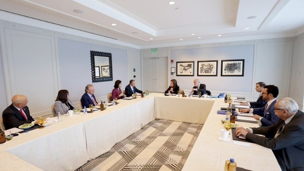 Βοστώνη: Συνάντηση της προέδρου της Επιτροπής «Ελλάδα 2021» με Ελληνοαμερικανούς βουλευτές