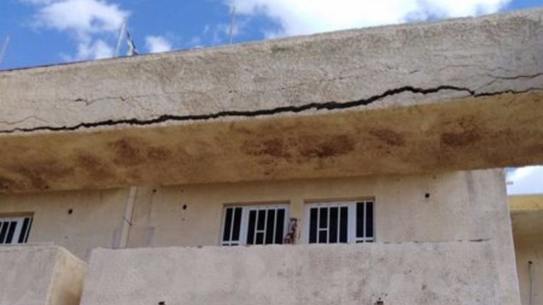 Για εγκατάλειψη της Νότιας Ρόδου κατηγορούν τη δημοτική αρχή οι κάτοικοι