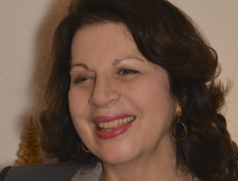 Πέθανε η Δάφνη Ευαγγελάτου, μεσόφωνος και Αντιπρύτανις της Ανώτατης Μουσικής Ακαδημίας του Μονάχου