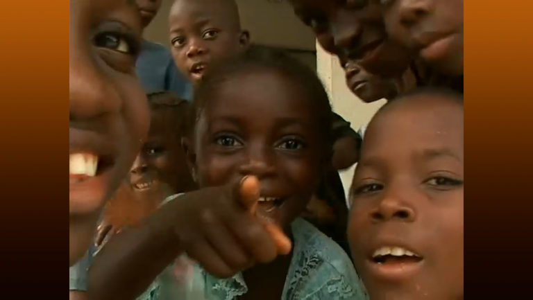 Παγκόσμια Ημέρα για τα Δικαιώματα του Παιδιού: Δείτε το ντοκιμαντέρ «Τα Παιδιά Μαχητές» από το Αρχείο της ΕΡΤ
