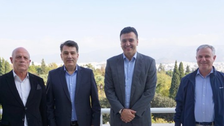 Κικίλιας για city break: Ενισχύουμε τα μαγαζιά του κέντρου της Αθήνας