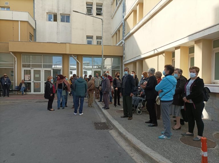 Λέσβος: Με έναν γιατρό οι νεφροπαθείς στο Βοστάνειο – Συγκέντρωση διαμαρτυρίας