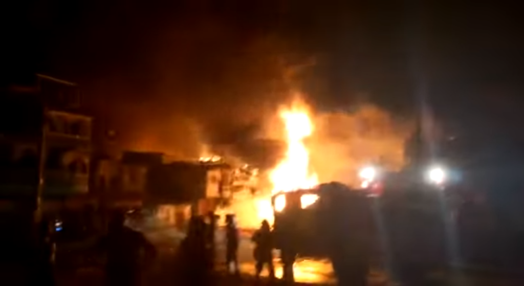 Αϊτή: Δεκάδες άνθρωποι κάηκαν ζωντανοί μετά από έκρηξη βυτιοφόρου (video)