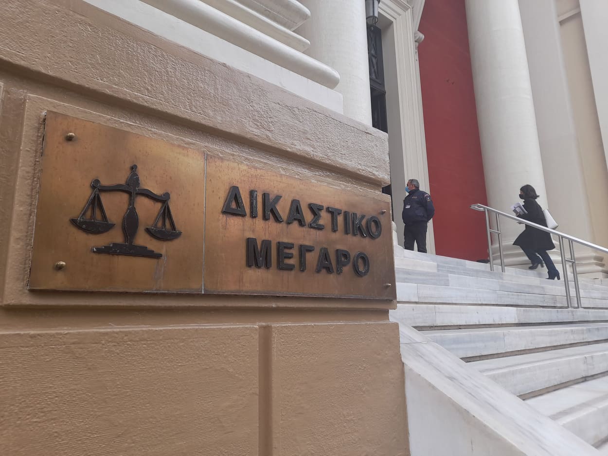 Πάτρα: Στον ανακριτή ο 35χρονος που κατηγορείται για τη δολοφονία της θείας του