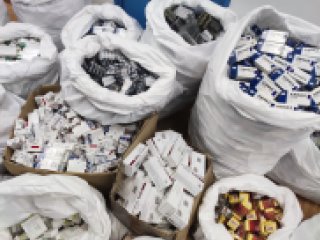 Διακινούσαν παράνομα τεράστιες ποσότητες φαρμακευτικών σκευασμάτων – Πάνω από 2 εκατ. € τα κέρδη του κυκλώματος
