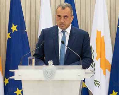Kύπρος: Υπουργός Υγείας: Οι νέοι μας έριξαν το τείχος, έκαναν το μεγάλο βήμα