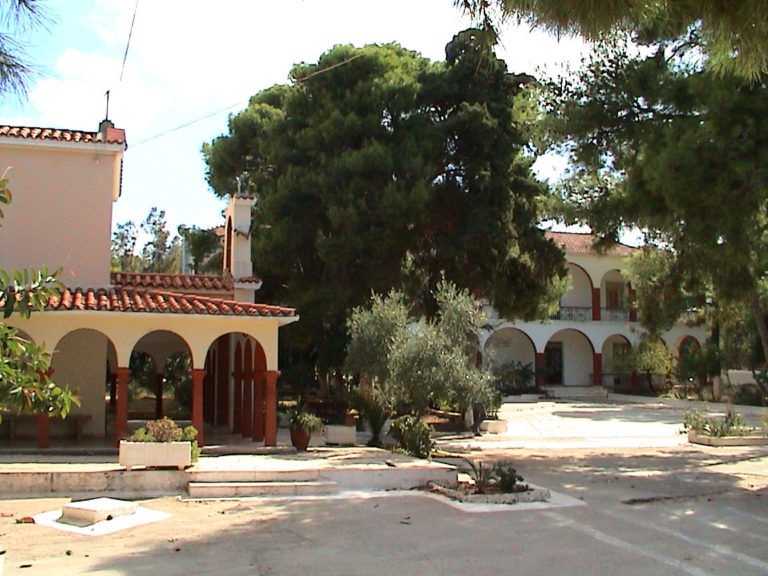 Αγωνία για την επικείμενη οριστική παύση λειτουργίας της Εκκλησιαστικής Σχολής Κρήτης (audio)