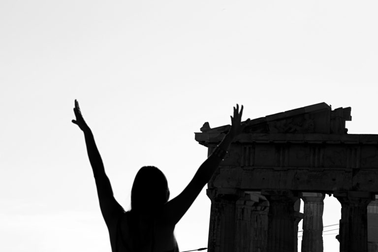 ΙΝΣΕΤΕ: H Ελλάδα στο top-10 των ευρωπαϊκών προορισμών στις σημαντικότερες τουριστικές αγορές