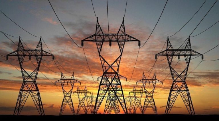 Νέο ρεκόρ ανόδου στην τιμή χονδρικής της ηλεκτρικής ενέργειας τον Δεκέμβριο