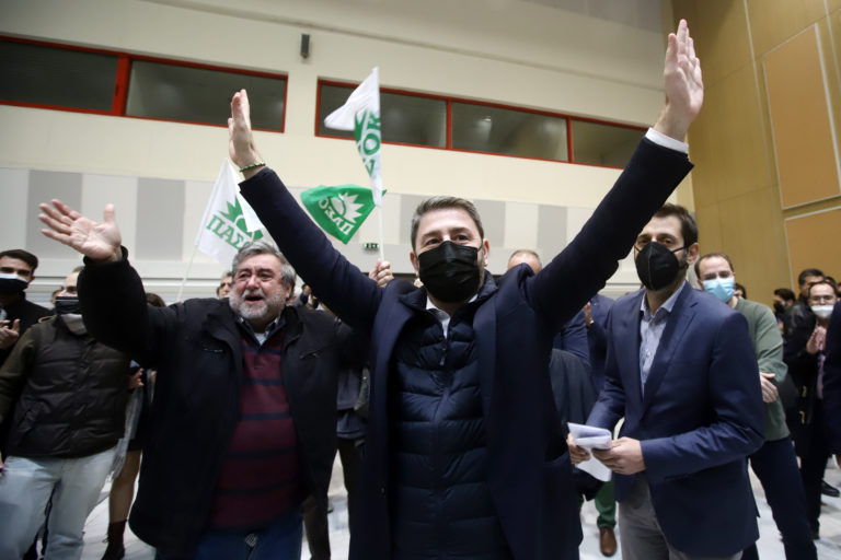 Ν. Ανδρουλάκης για εκλογές ΚΙΝΑΛ: Το ΠΑΣΟΚ επιστρέφει – Δεσμεύομαι για ανανέωση του κόμματος