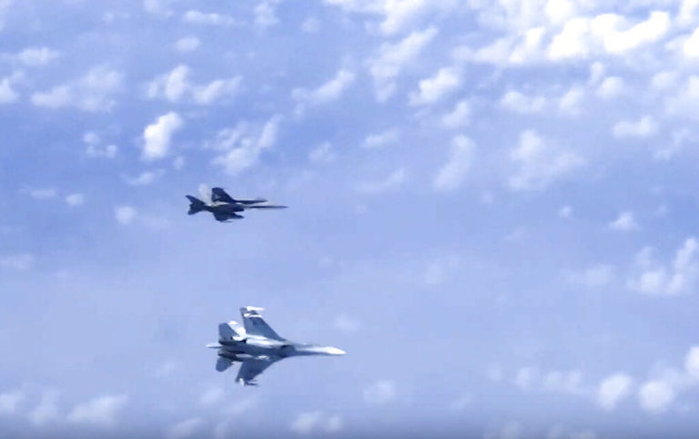 Επεισόδιο στη Μαύρη Θάλασσα μεταξύ ρωσικών μαχητικών Sukhoi και γαλλικών Rafale και Mirage