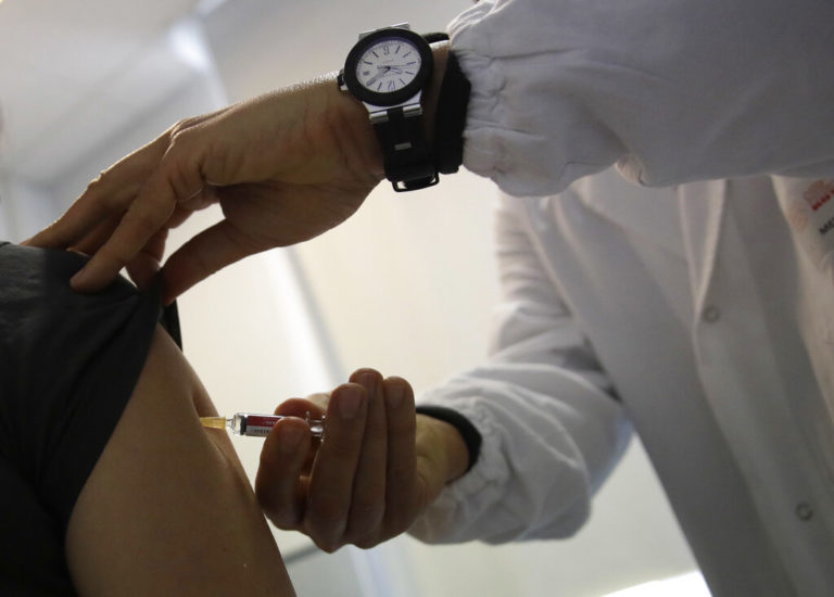 Ιταλία: Ξεκίνησε ο εμβολιασμός για παιδιά ηλικίας 5-11 ετών