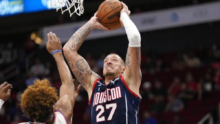 NBA: Στην κορυφή του Top-5 το «poster» κάρφωμα του Θάις (video)