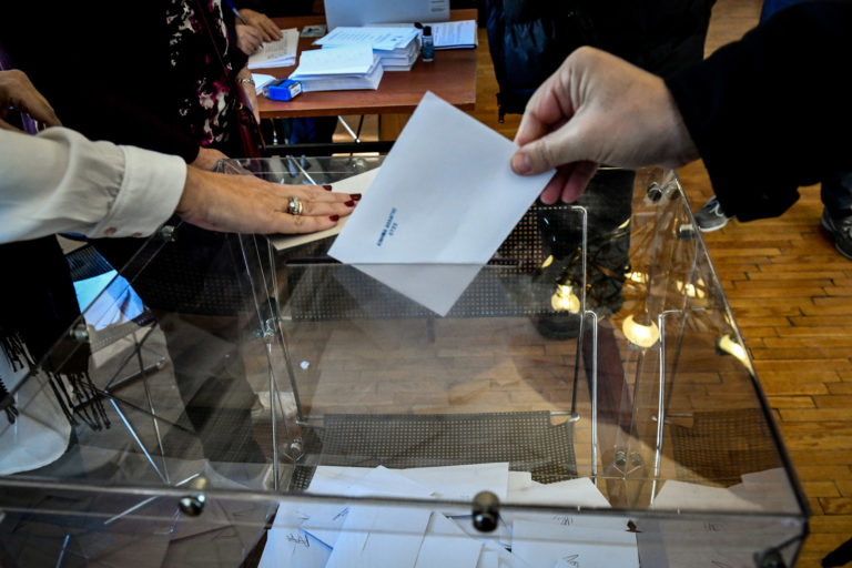 Εκλογές ΚΙΝΑΛ: Παράταση της ψηφοφορίας ανακοίνωσε η ΕΔΕΚΑΠ