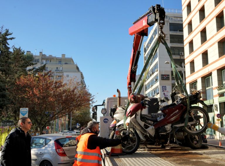 Δήμος Θεσσαλονίκης: Απομακρύνονται 250 εγκαταλειμμένα δίκυκλα – Απελευθερώνεται ο δημόσιος χώρος