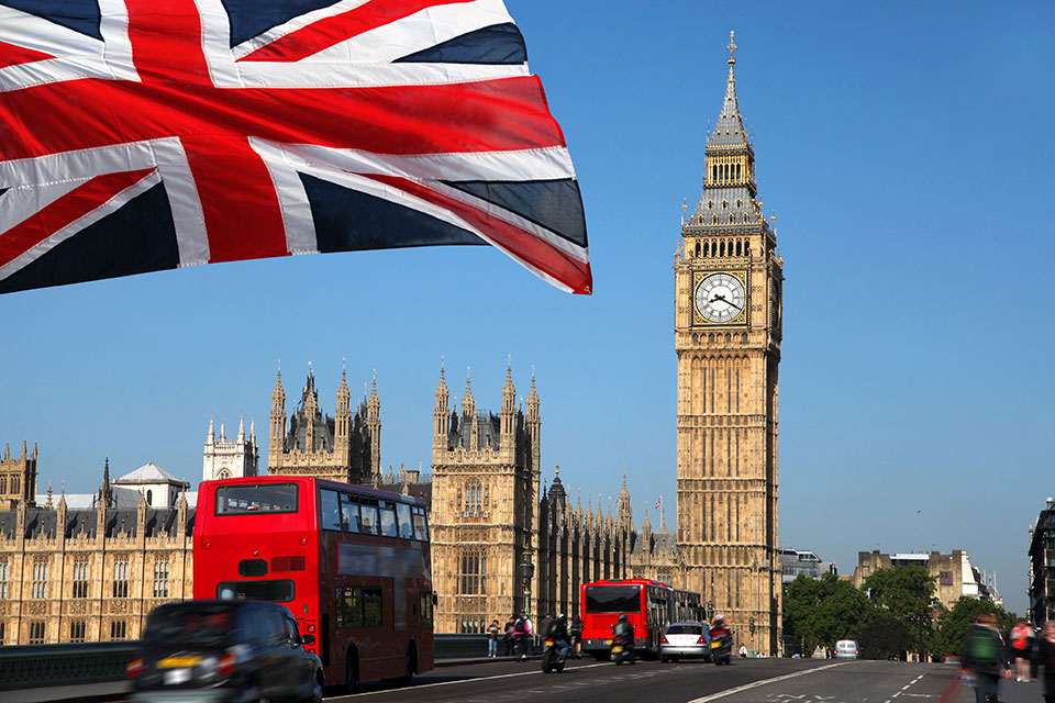 Ηνωμένο Βασίλειο 2021: Στη δίνη του κορονοϊού