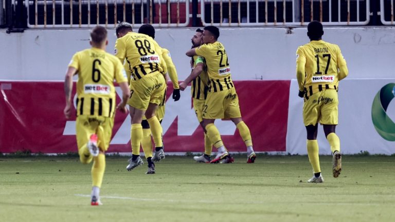 Νίκησε και «κλείδωσε» την πρόκριση ο Άρης, 2-0 τον ΟΦΗ (highlights)