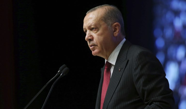 Ο Ερντογάν απέλυσε τον επικεφαλής της εθνικής στατιστικής υπηρεσίας – Διόρισε νέο υπουργό Δικαιοσύνης