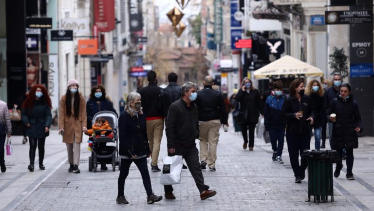 Το ωράριο καταστημάτων, σούπερ μάρκετ και τραπεζών σήμερα Παρασκευή παραμονή Πρωτοχρονιάς