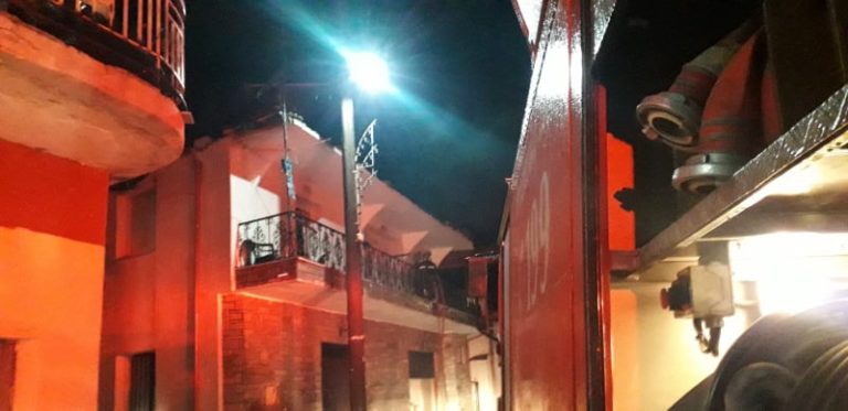 Φλώρινα: Κάηκε σπίτι στην Κέλλη από πυρκαγιά – Σώα η οικογένεια