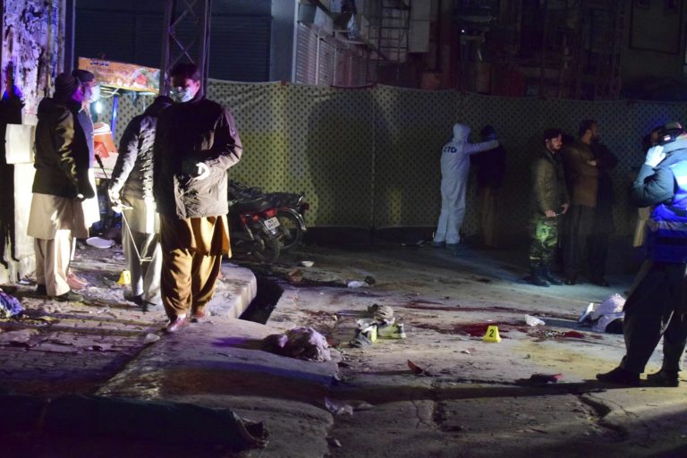 Πακιστάν: Πολύνεκρη βομβιστική επίθεση σε πανεπιστήμιο