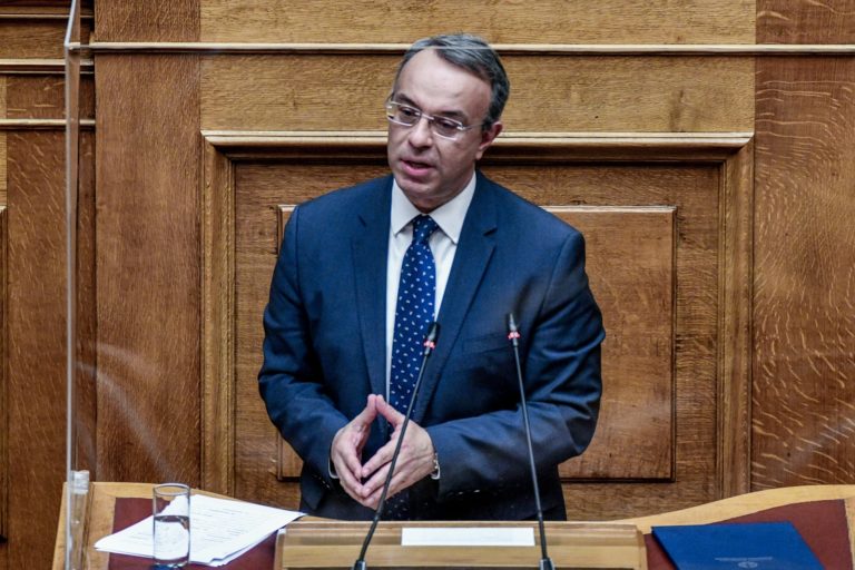 Χρ. Σταϊκούρας: Η ελληνική οικονομια ανακάμπτει  – Πέντε δράσεις οικονομικής στήριξης