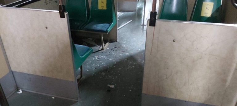 Oι εργαζόμενοι στον ΗΣΑΠ για τις καταστροφές συρμών πριν ή μετά από αθλητικές συναντήσεις