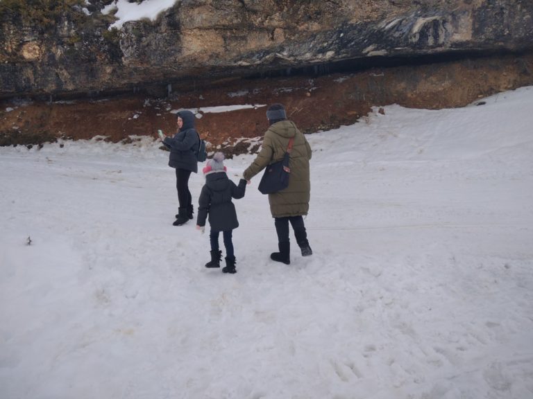 Βόλτα στο χιονισμένα τοπία του Ολύμπου και του Κισάβου