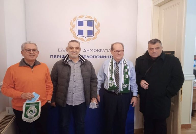 Δρομολογούνται έργα στο γήπεδο του Παναρκαδικού