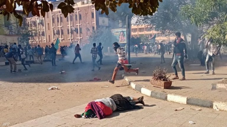 Σουδάν: Bιασμός 8 διαδηλωτριών από τις δυνάμεις ασφαλείας