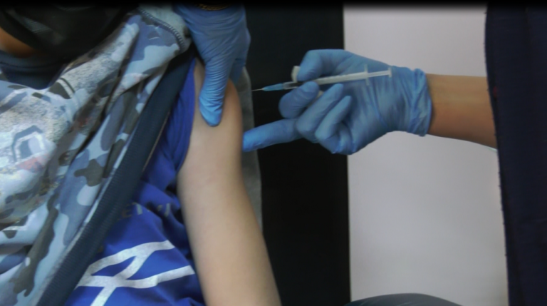 Φλώρινα: 31.953 ολοκληρωμένοι εμβολιασμοί – 21.308 με την αναμνηστική δόση