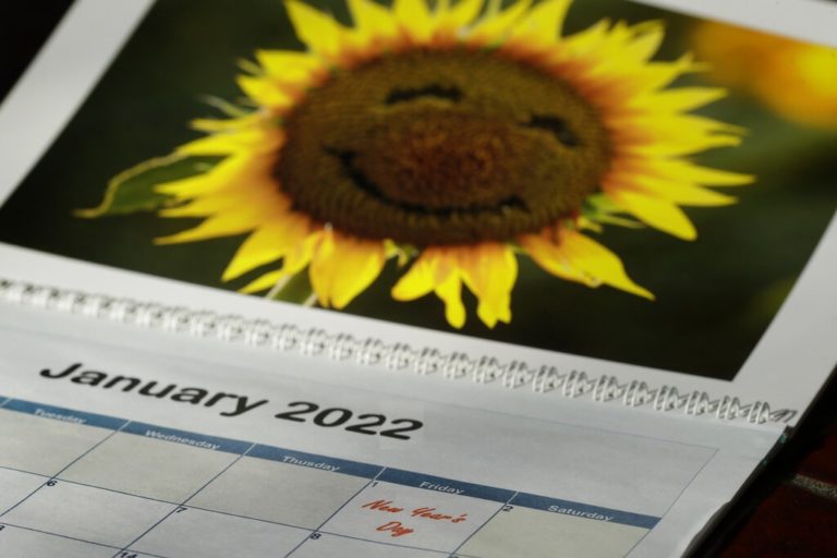Αργίες 2022: Με πέντε τριήμερα κάνει ποδαρικό η νέα χρονιά