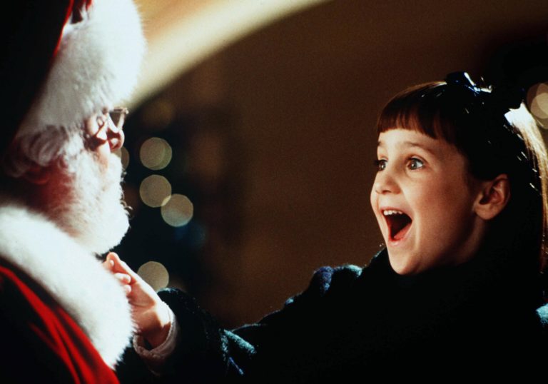 Χριστουγεννιάτικες ταινίες: Όλοι θέλουν ένα θαύμα που ημερομηνιακά να είναι συνεπές