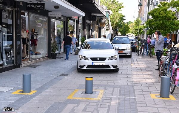 Νέες μπάρες ελέγχου σε πεζόδρομους του εμπορικού κέντρου της Λάρισας – Ποια είναι τα σημεία