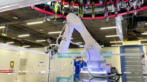 Κίνα: Ρομπότ που σερβίρει δελεαστικά εξιλήρια