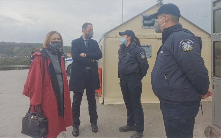 Κ. Χήτας από Λέσβο: Μεταφορά όλων των προσφύγων – μεταναστών σε ακατοίκητα νησιά (video)
