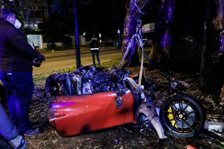 Τα αίτια του τραγικού δυστυχήματος με τη Ferrari αναζητούν οι αρχές – Τι αποκαλύπτουν μάρτυρες