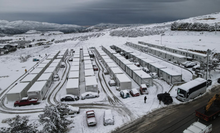 Σφοδρή κακοκαιρία ανά την Ελλάδα – Οι περιοχές με τα μεγαλύτερα προβλήματα