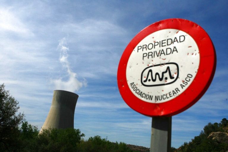 Ισπανία: Απορρίπτει πρόταση της Κομισιόν να θεωρούνται πράσινη ενέργεια η πυρηνική και το φυσικό αέριο