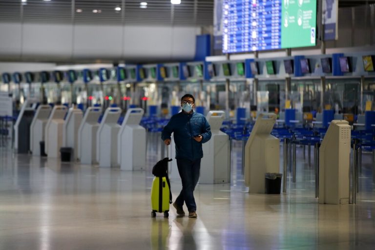 Παράταση αεροπορικών οδηγιών πτήσεων εξωτερικού έως τις 7 Φεβρουαρίου – Ποιες χώρες αφορά η απαγόρευση εισόδου