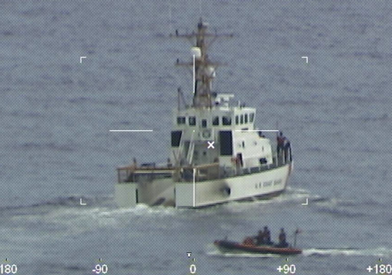 Ανατροπή σκάφους στη Φλόριντα: Ανασύρθηκαν άλλα τέσσερα πτώματα – Σταματούν οι έρευνες