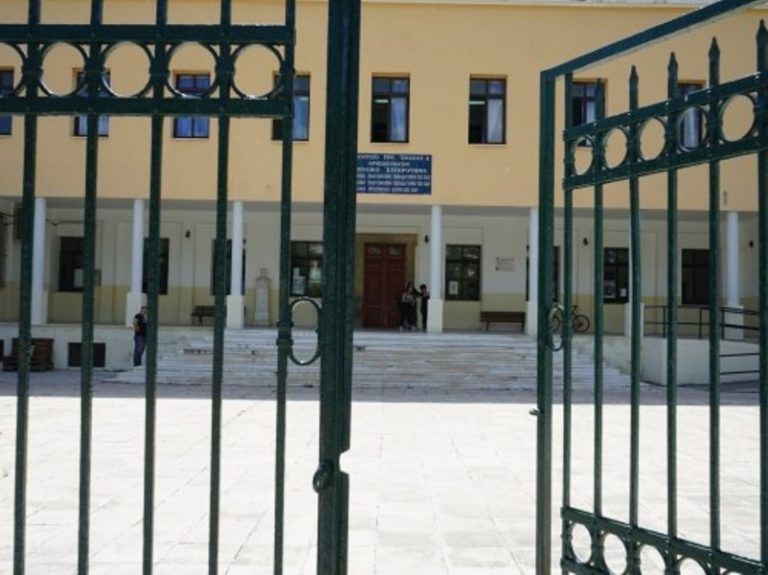 Χίος: Μέτρα αντιμετώπισης της πανδημίας ζητούν οι μαθητές Γυμνασίων – Λυκείων
