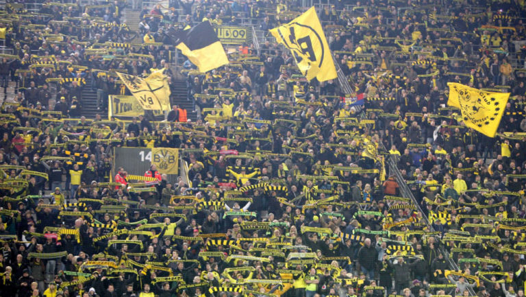 Κορυφαίο γήπεδο στην Ευρώπη το «Signal Iduna Park» της Ντόρτμουντ