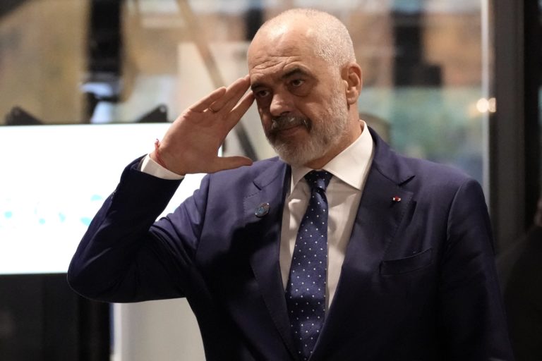 Αλβανία: Εγκαθίστανται αμερικανικές ειδικές δυνάμεις-Πανηγυρίζει ο Έντι Ράμα