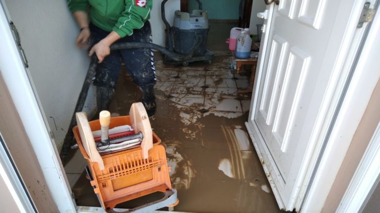 Υπέρεια Φαρσάλων: Τραγικές ιστορίες αφήνει πίσω του ο «Διομήδης»