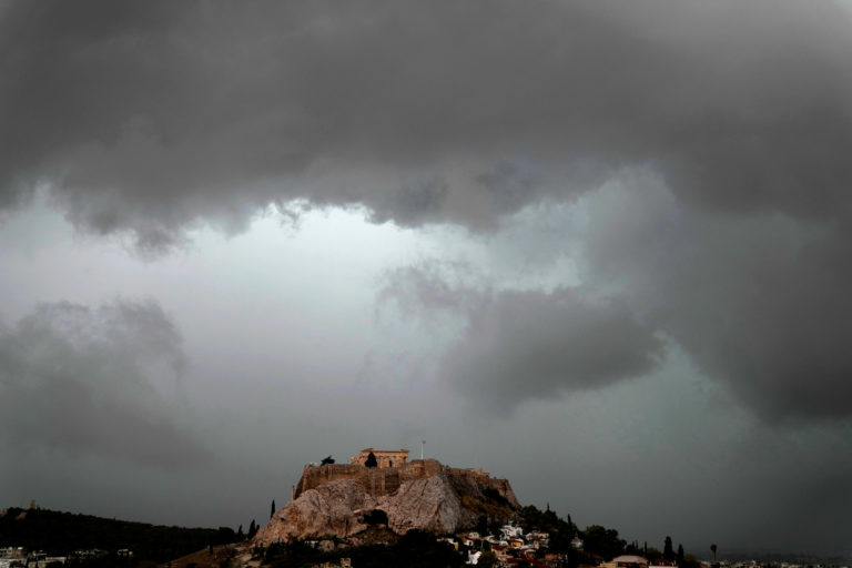 Ο καιρός με την Πάττυ Σπηλιωτοπούλου — «Από κακοκαιρία, σε κακοκαιρία»