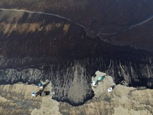 Περού: Πετρελαιοκηλίδα από το τσουνάμι στα νησιά Τόνγκα – Αποζημιώσεις από την ισπανική Repsol ζητά η κυβέρνηση του Περού
