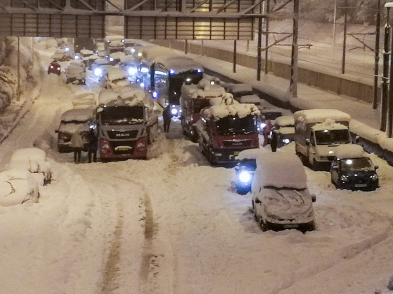 Σύσταση Επιτροπής διερεύνησης ευθυνών για την κατάσταση στην Αττική Οδό